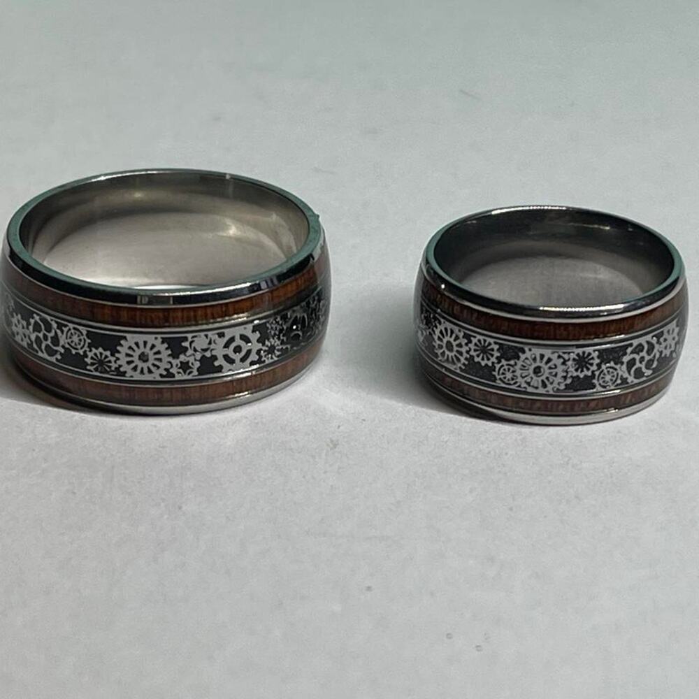 Stainless steel rings with black